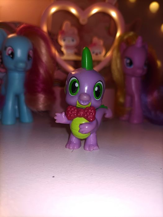Oryginalna figurka z serii my little pony g4 Spike smok