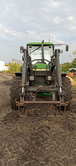 John Deere  2650