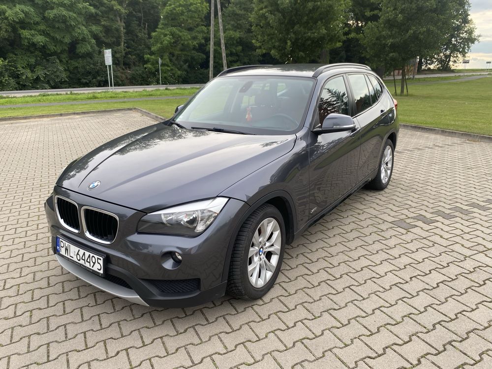 Bmw x1.