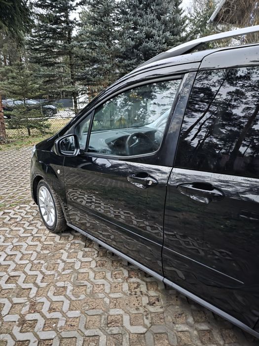 Sprzedam Forda courier