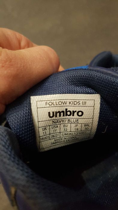 Adidasy UMBRO rozmiar 32