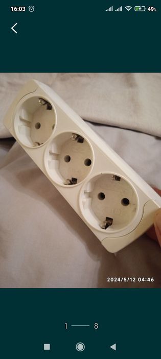 Тройник.               Розетка накладная.     .