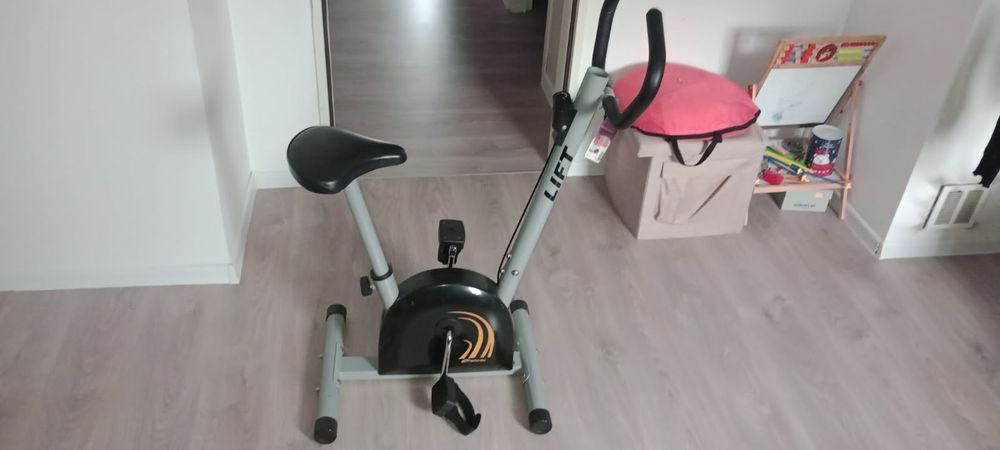 Rowerek stacjonarny