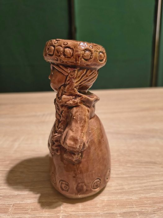 Figurka ceramiczna ślązaczka