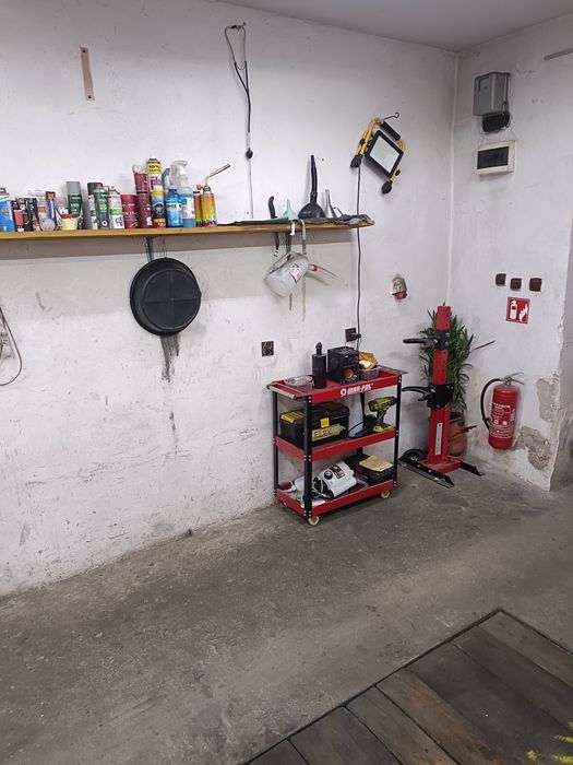 Warsztat, Garaż na godziny, kanał, samoobsługowy od 25zł/h  150/dzi