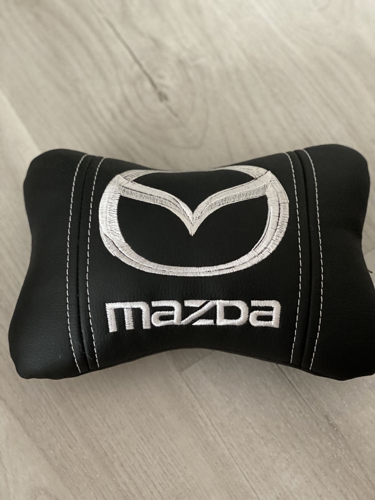 Подушка Mazda