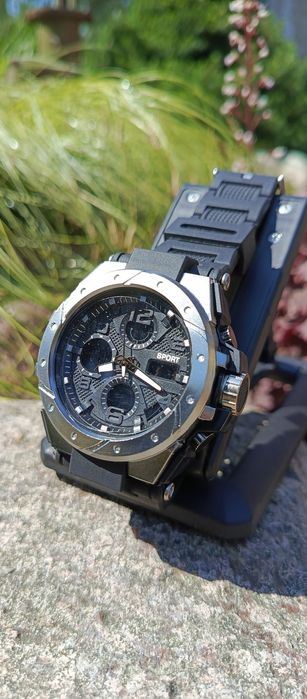 Super sportowy zegarek męski. Podświetlany.