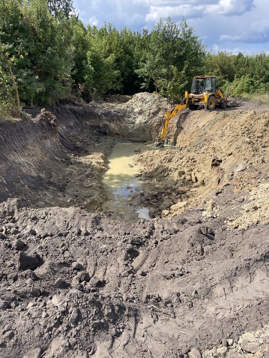 Послуги екскаватора – навантажувача JCB