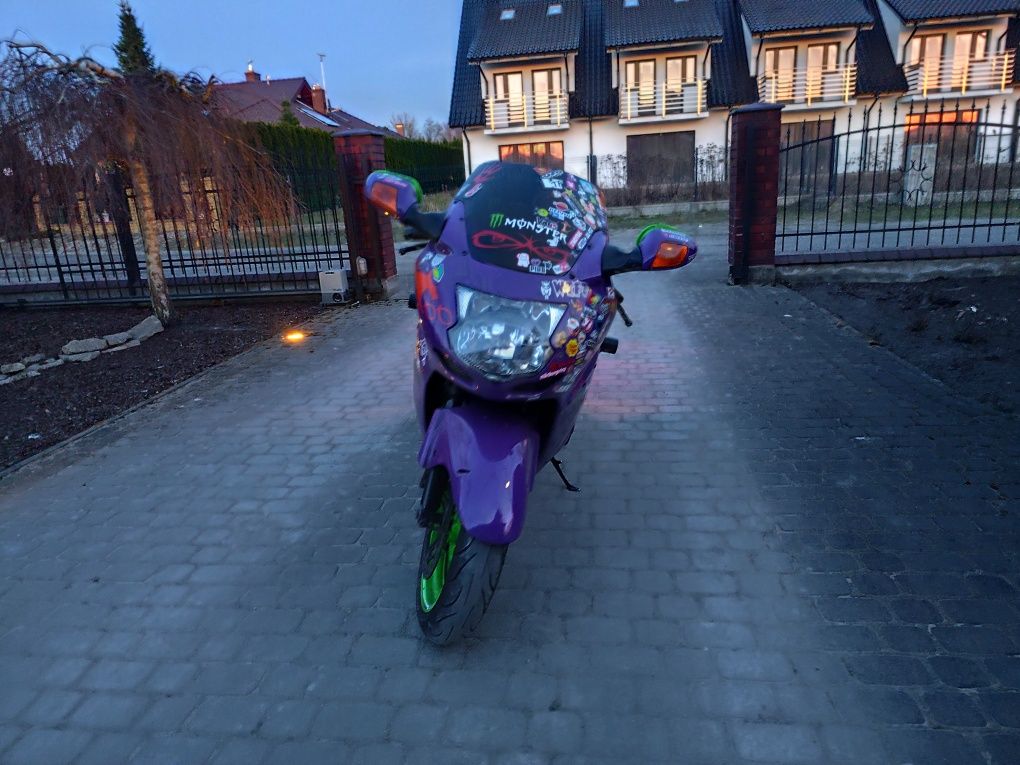 *** HIT*** Honda CBR BlackBird
