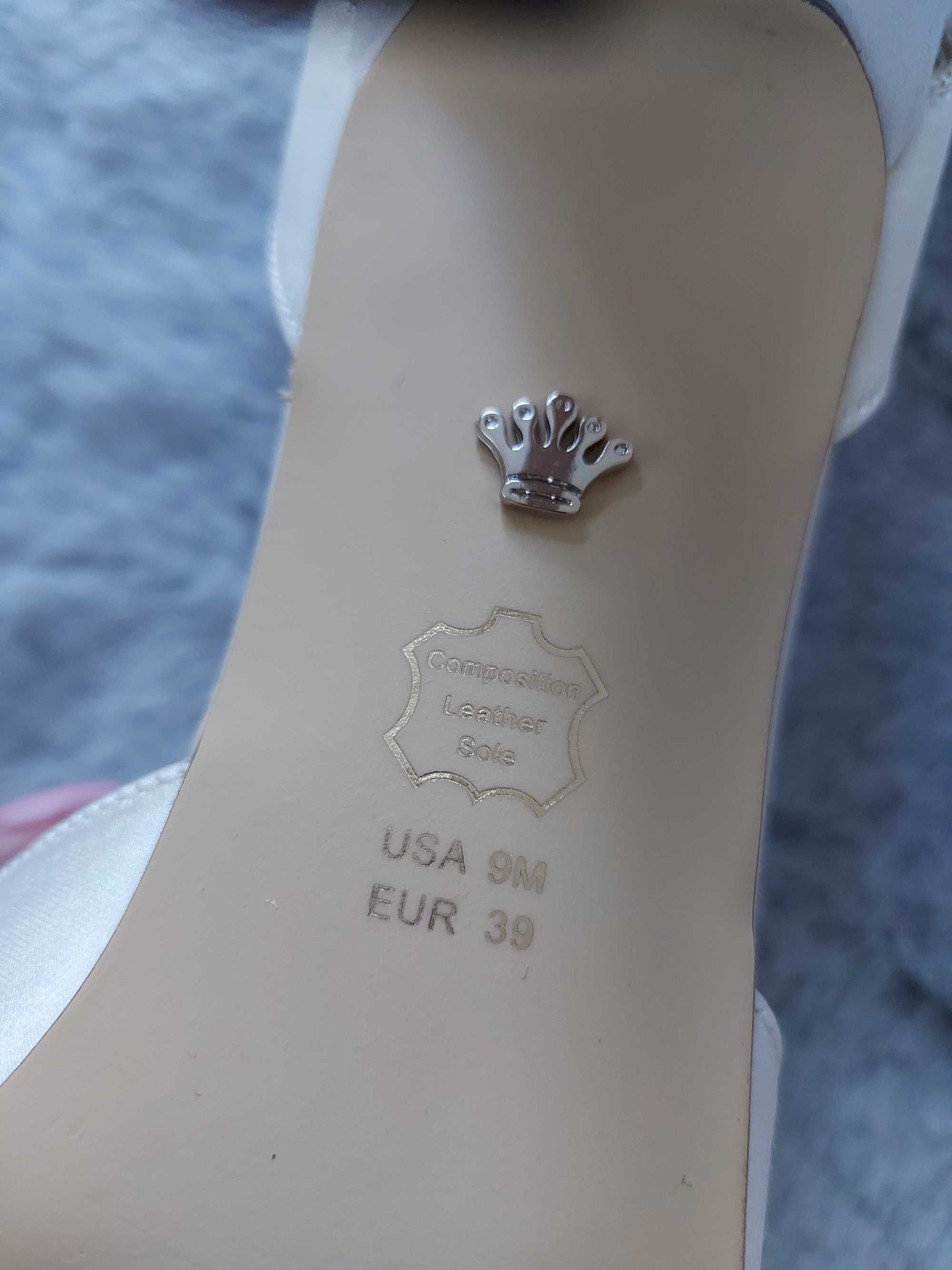 Ślubne buty damskie nowe