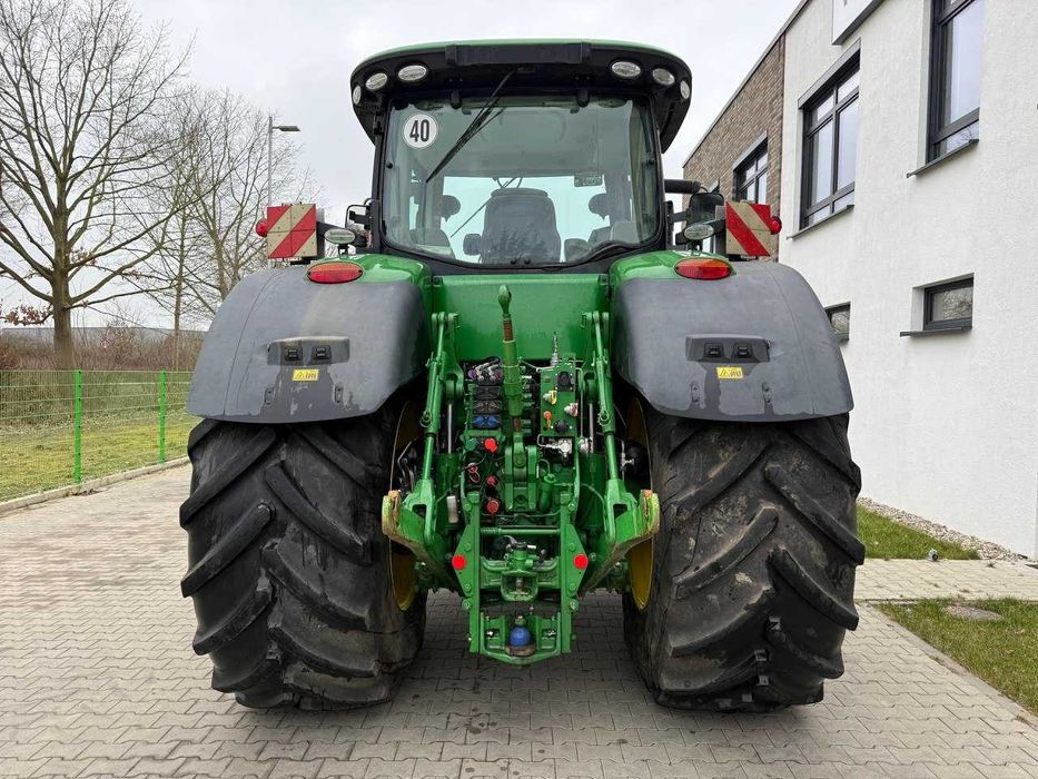 Трактор JOHN DEERE 8370R 2017 рік, 3100 мото/год