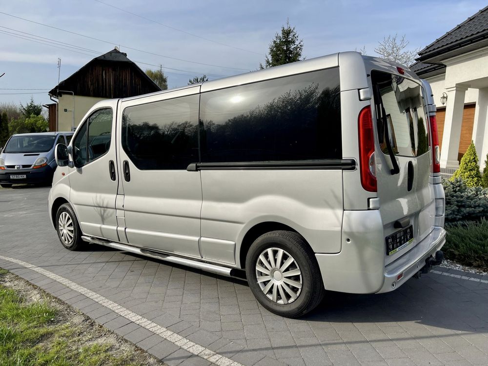 Vivaro Trafic Long Lift 2.5 150PS Klima Rury 2xDrzwi Przesuwne Zamiana