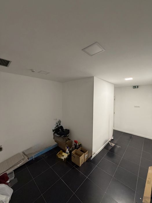 Alugo espaço em  S.Victor