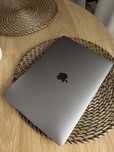 MacBook Air M1 8/256 GB stan idealny