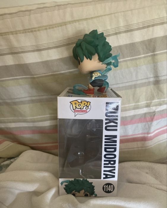 Funko Pop! Izuku Midoriya (My Hero Academia) Com Caixa