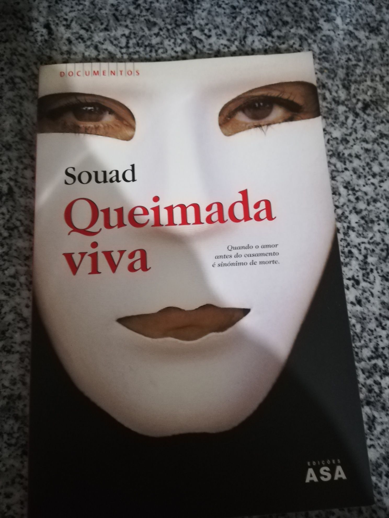 Livro Souad Queimada Viva