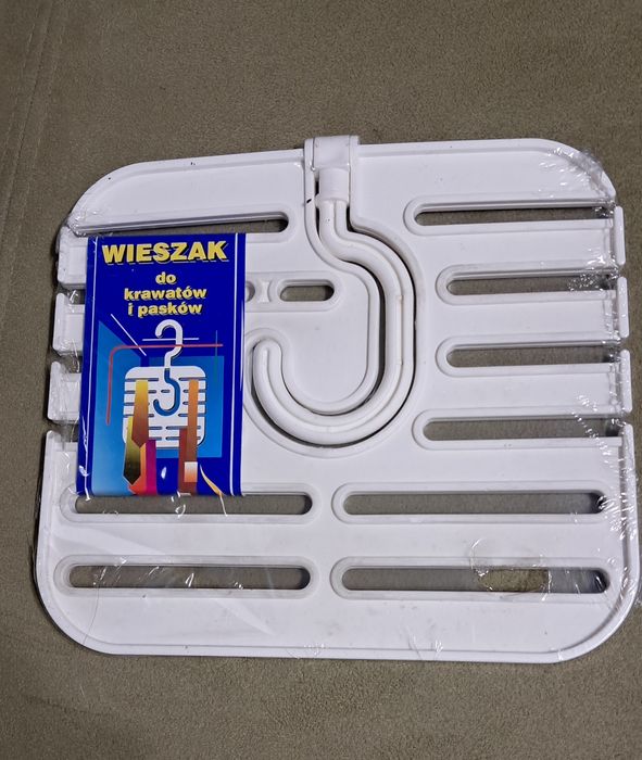 Wieszak organizer do krawatów i pasków