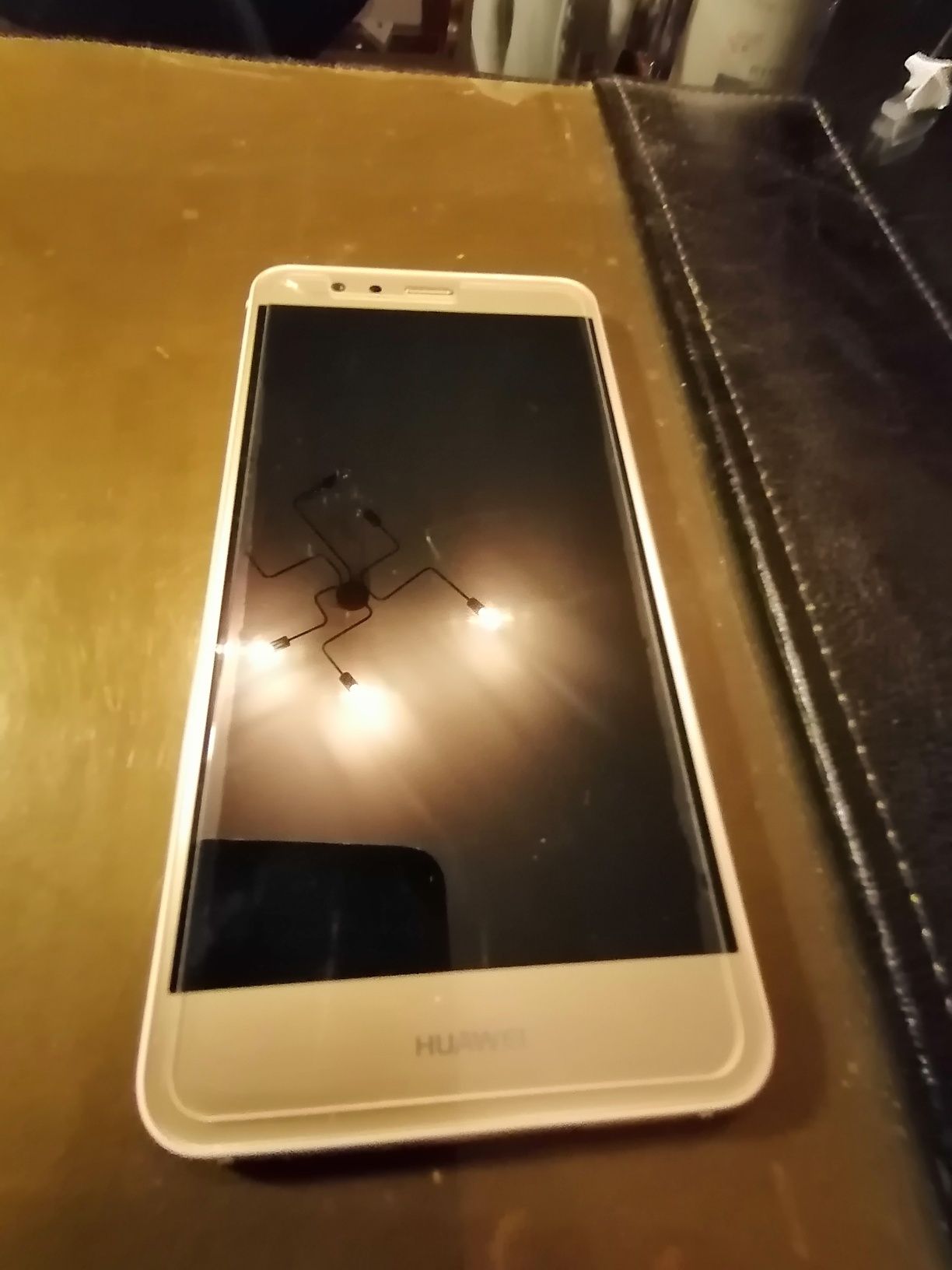 Huawei P10 Lite avariado