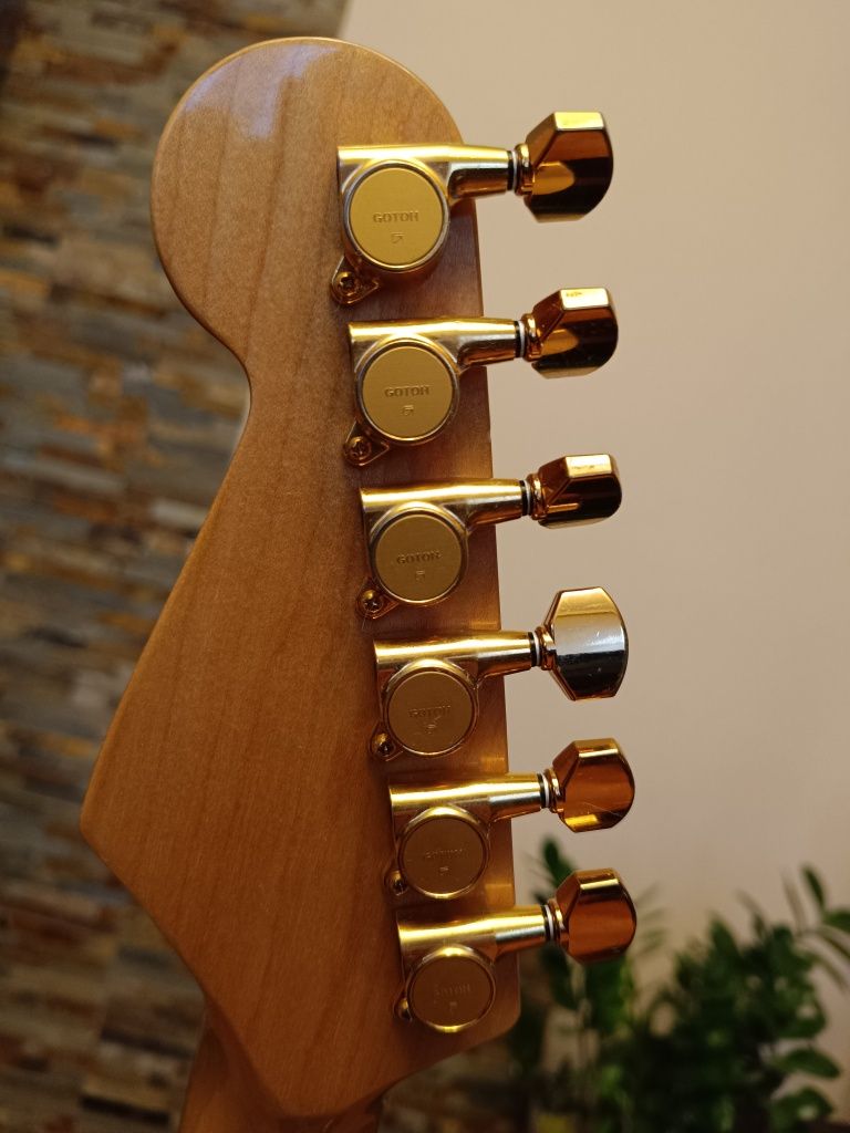 Gitara stratocaster Tribute