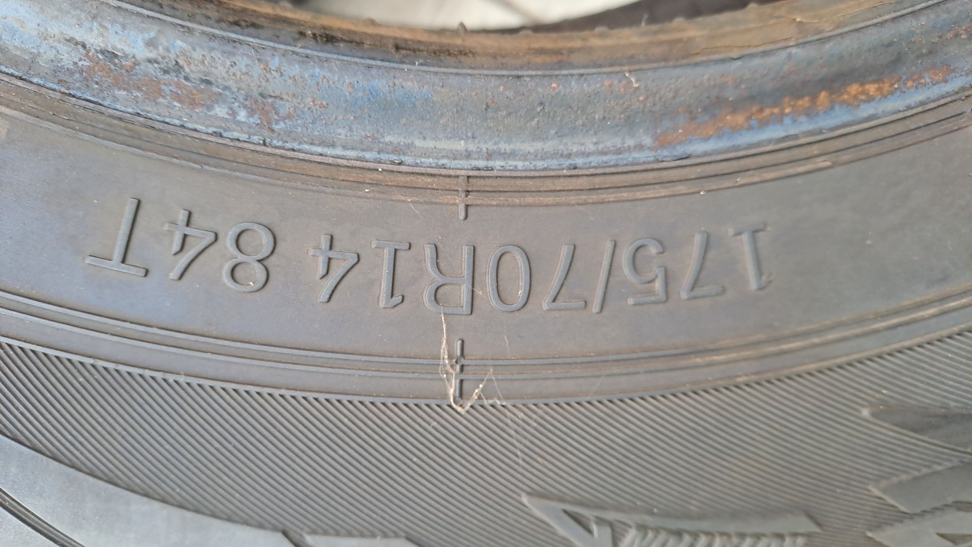 Шини зимові 175 70 R14