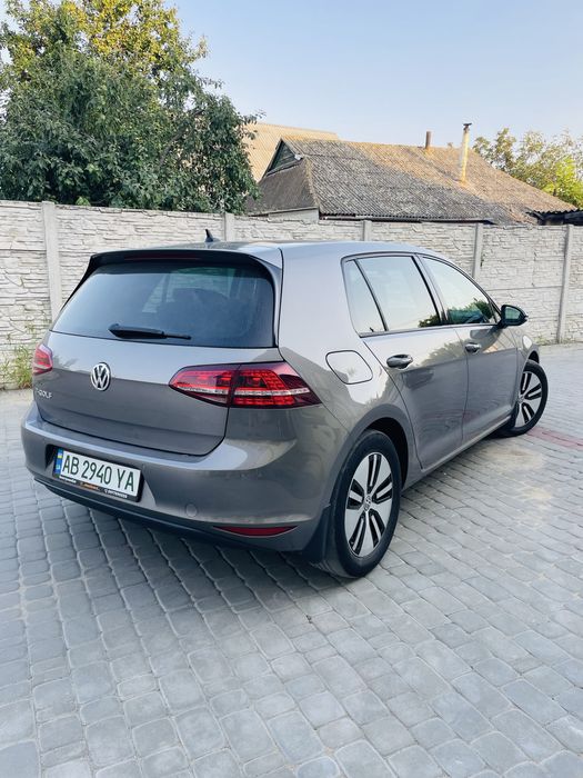 VOLKSWAGEN e-golf 2015р.в.