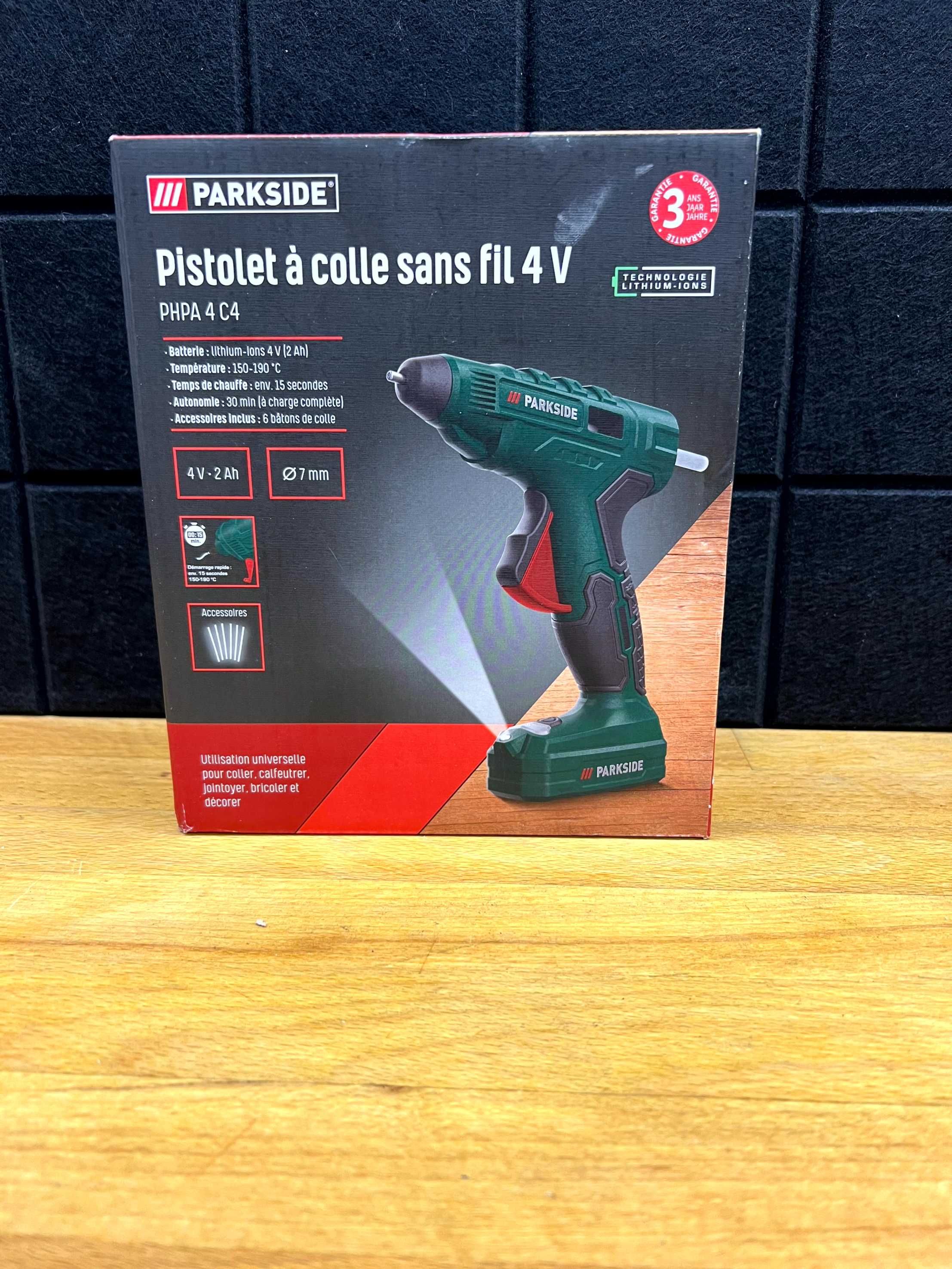 Pistolet do kleju PARKSIDE 4V na klej 7mm akumulatorowy PHPA 4 C4