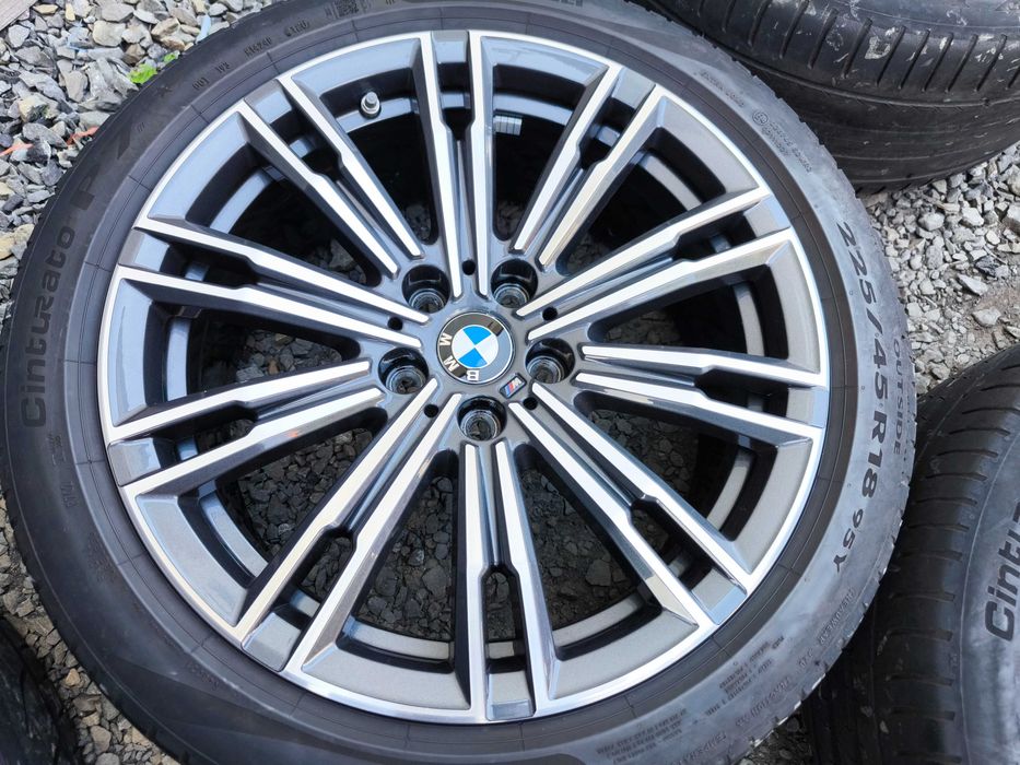 Koła BMW X3 G01 X4 G02 G11 G12 G14 G15 G20 G21 G30 G31 G32 18 cali