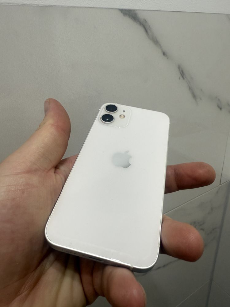 REZERWACJA - Iphone 12mini stan bdb