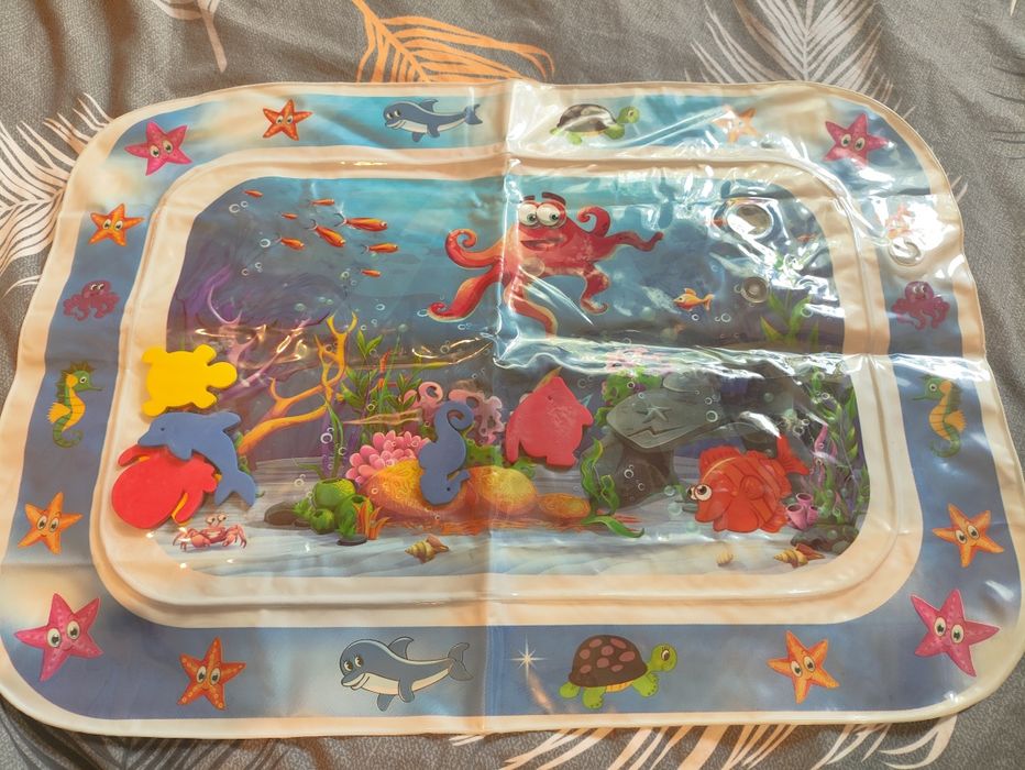 Надувний ігровий килимок