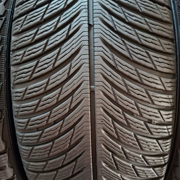 255/40/18+225/45/18 R18 Michelin Pilot Alpin 5 4шт зима