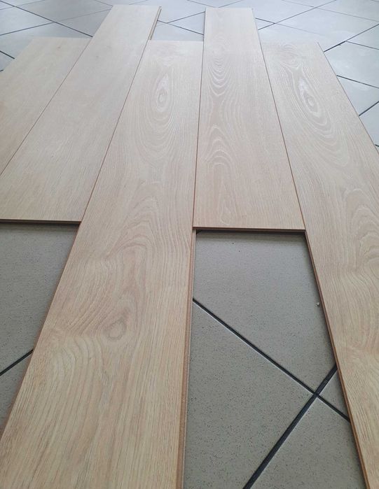 Panele laminowane SwissKrono Dąb Anyżowy D2044 13m2 + podkład w cenie!