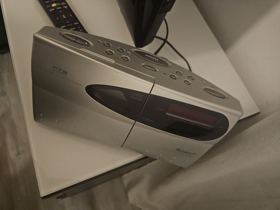 Vendo rádio despertador