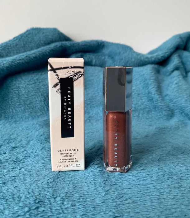 Fenty Beauty Gloss Bomb Universal Lip Luminizer