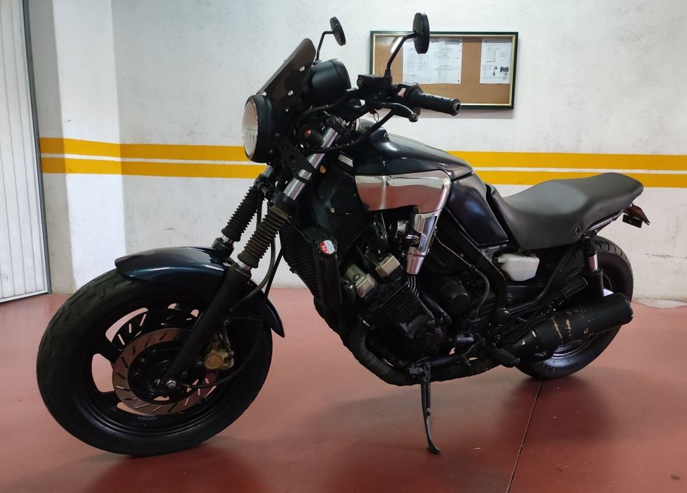 Yamaha FZX 750cc 96