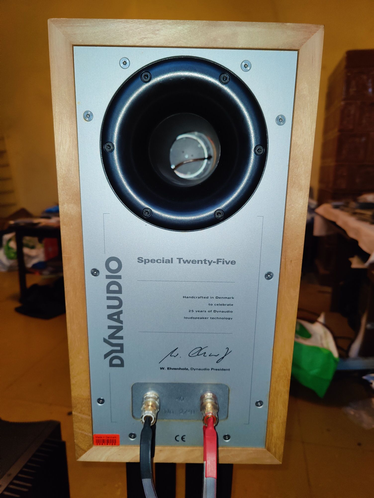 Dynaudio Special 25