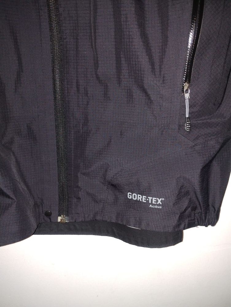 Casaco Adidas Gore-tex tamanho M