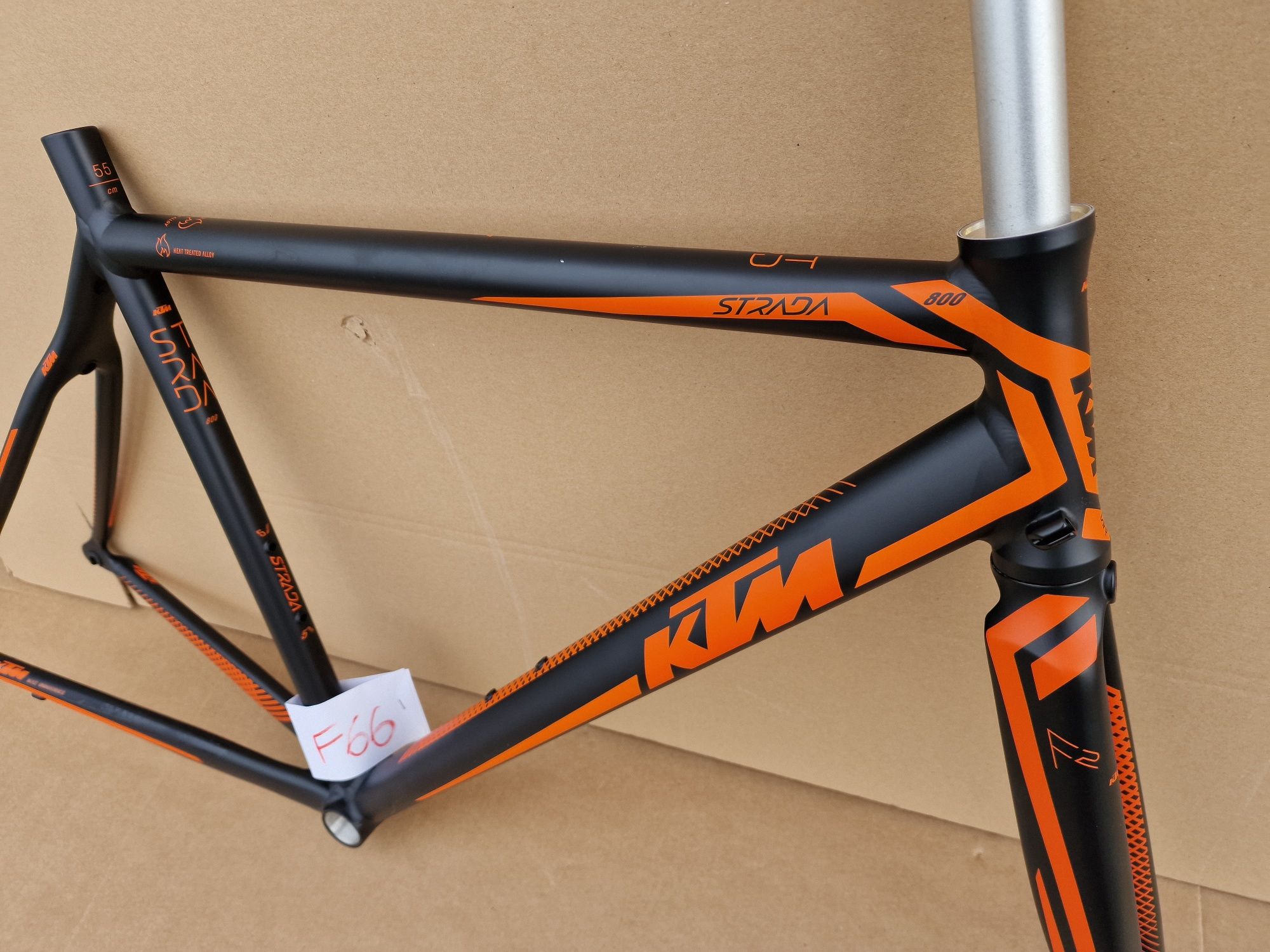 KTM STRADA 800 rama szosowa alu z widelcem 55 Faktura szosa FVAT F66