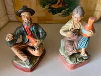 Estatuetas de cerâmica vidrada - Casal de idosos