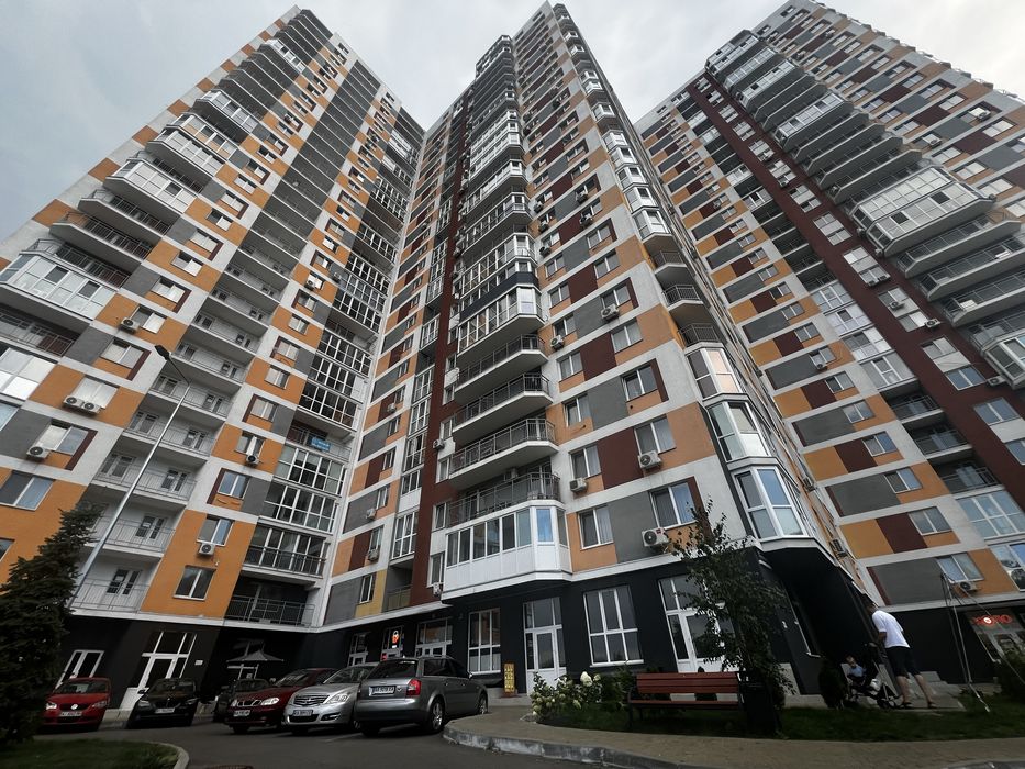 Комерційне приміщення 15,5 м², фасад, Київ, Голосіївський