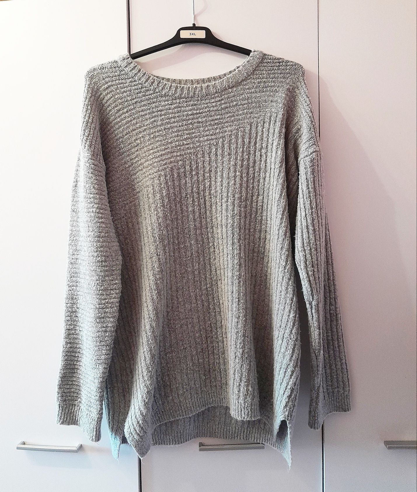 Sweter szary Stradivarius basic oversize