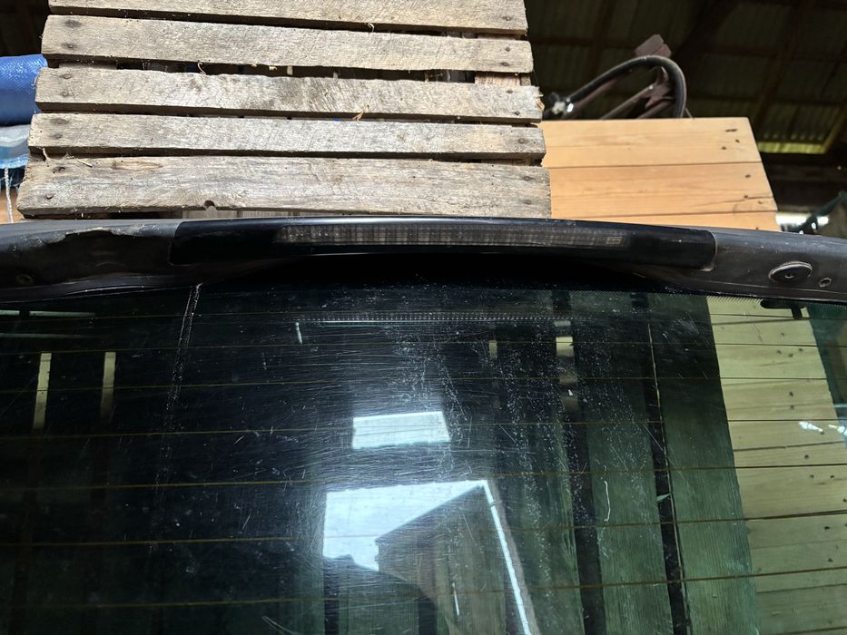 Szyba tylna Renault Laguna I kombi