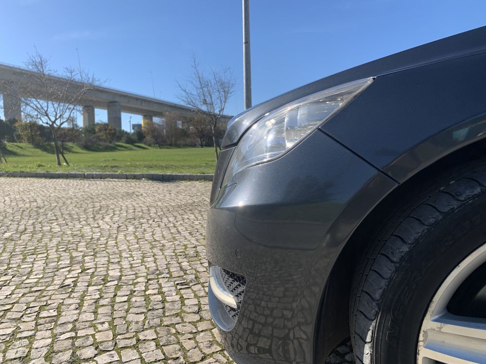 Mercedes r350 cinzenta