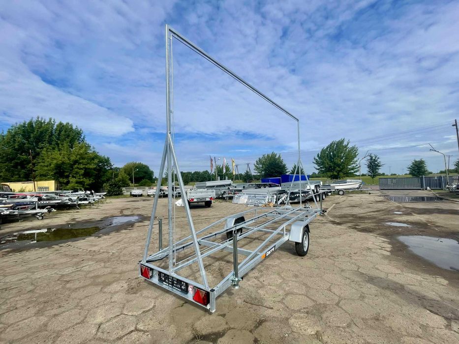 *** Wynajem przyczepy reklamowej (538x299,5) (Kat.B) ***