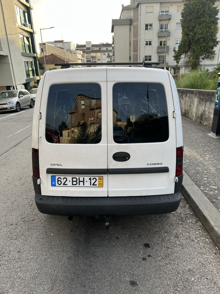 Opel Combo 2006 1.3