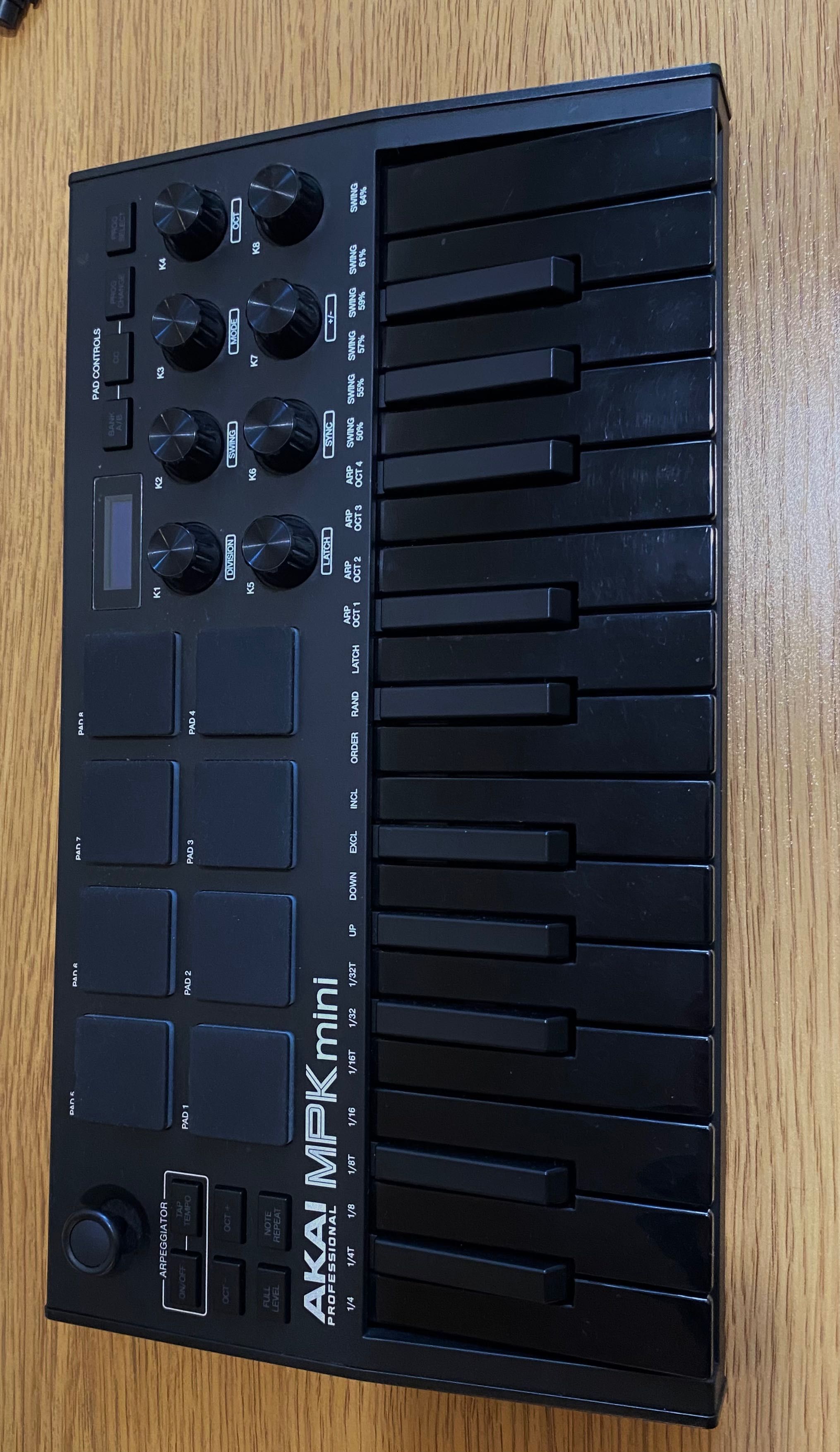 Akai professional MPK mini black