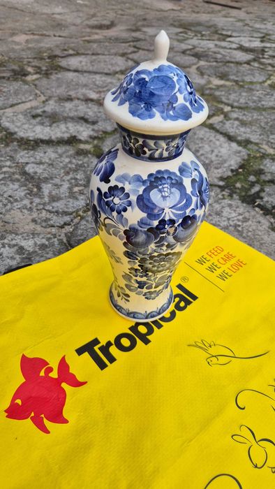 Wazon dedykowany MO z pokrywą porcelana unikat Milicja Włocławek KWMO