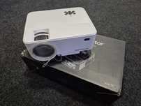 Projetor LED "HOPVISION"