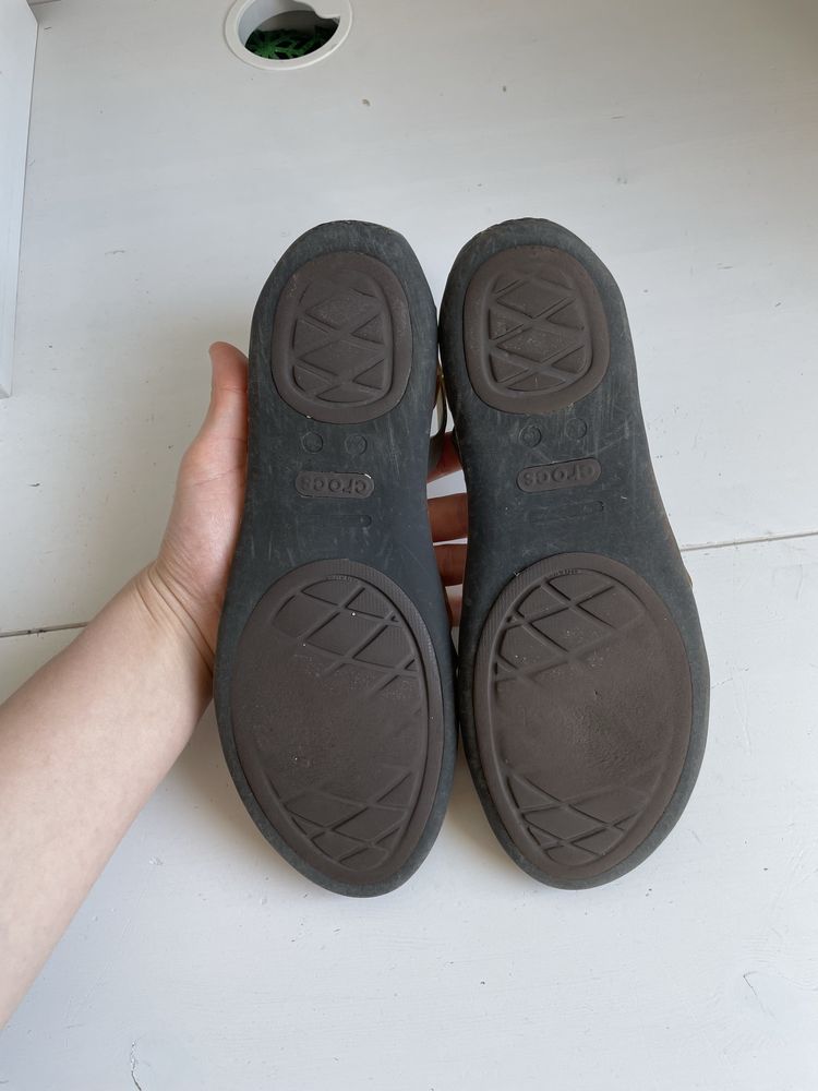 Crocs sandały huarache flat W10 41/42