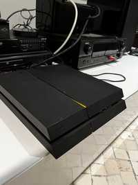 Play Station 4 Standard usada (500 gb)