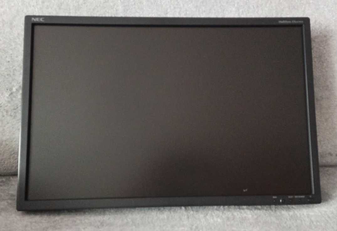 Monitor NEC MultiSync 26"